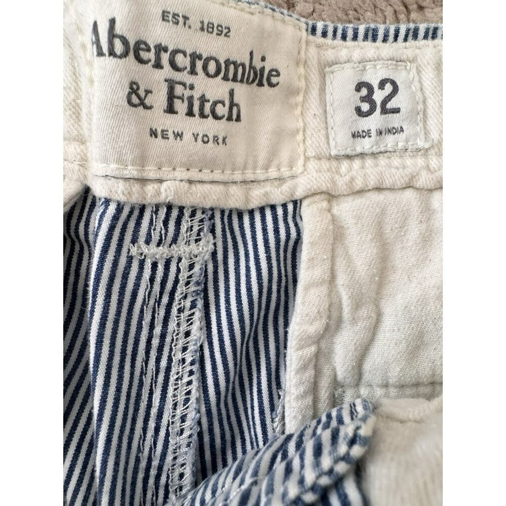 Abercrombie & Fitch Shorts 32 Mens Blue White Stripe Seersucker 100% Cotton - Picture 4 of 6